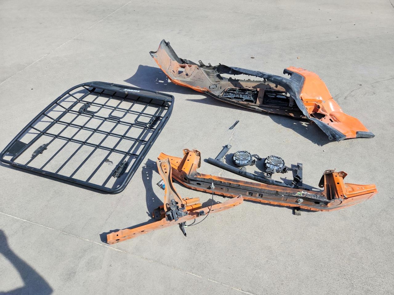 2018 Subaru Crosstrek Premium Orange vin: JF2GTABC9JG321404