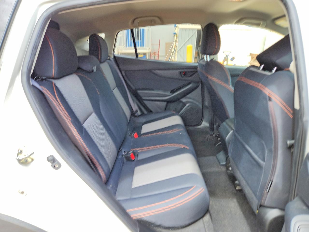 2019 Subaru Crosstrek Premium White vin: JF2GTACC0K8252869