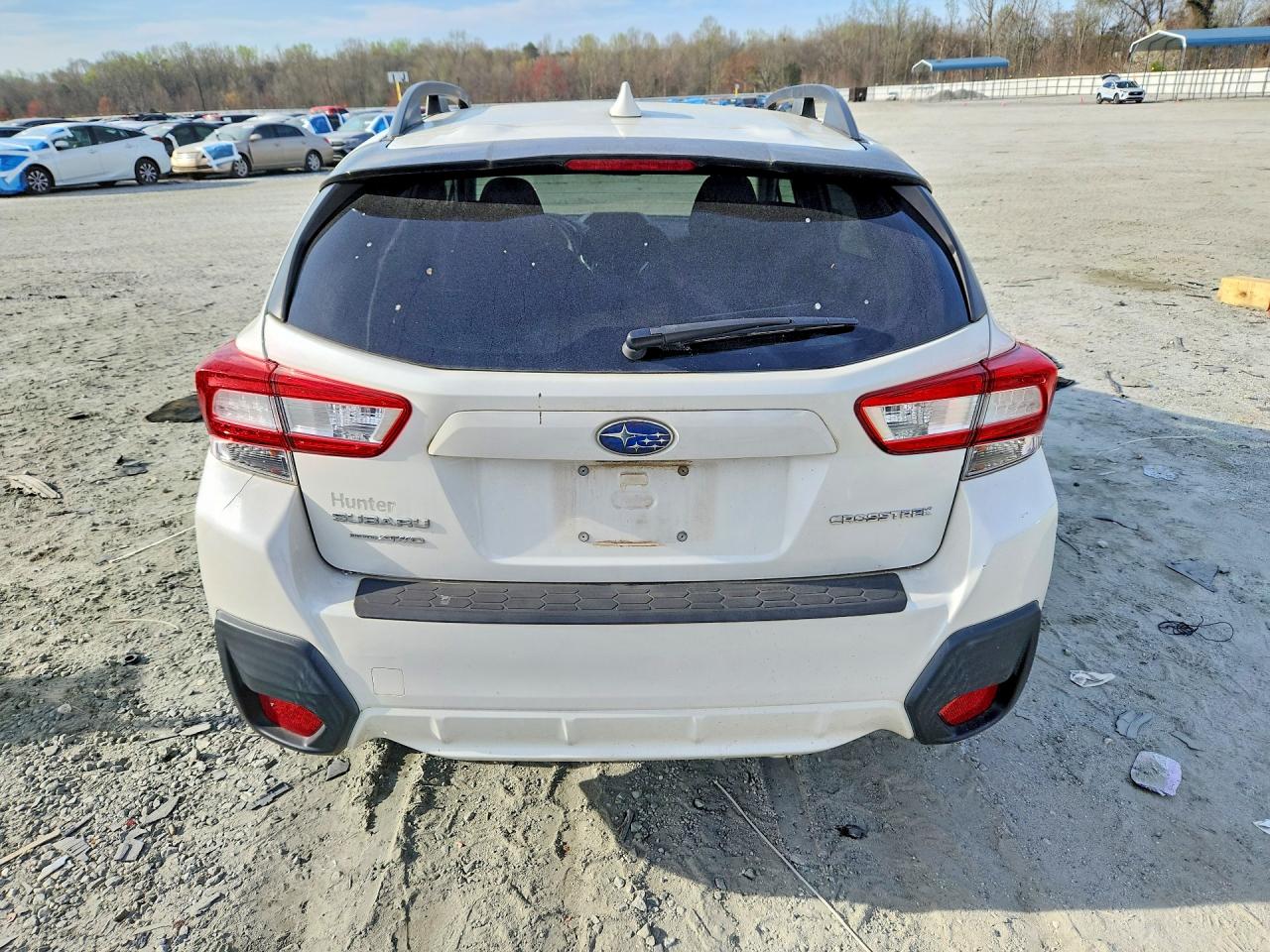 2019 Subaru Crosstrek Premium White vin: JF2GTACC0KH264097