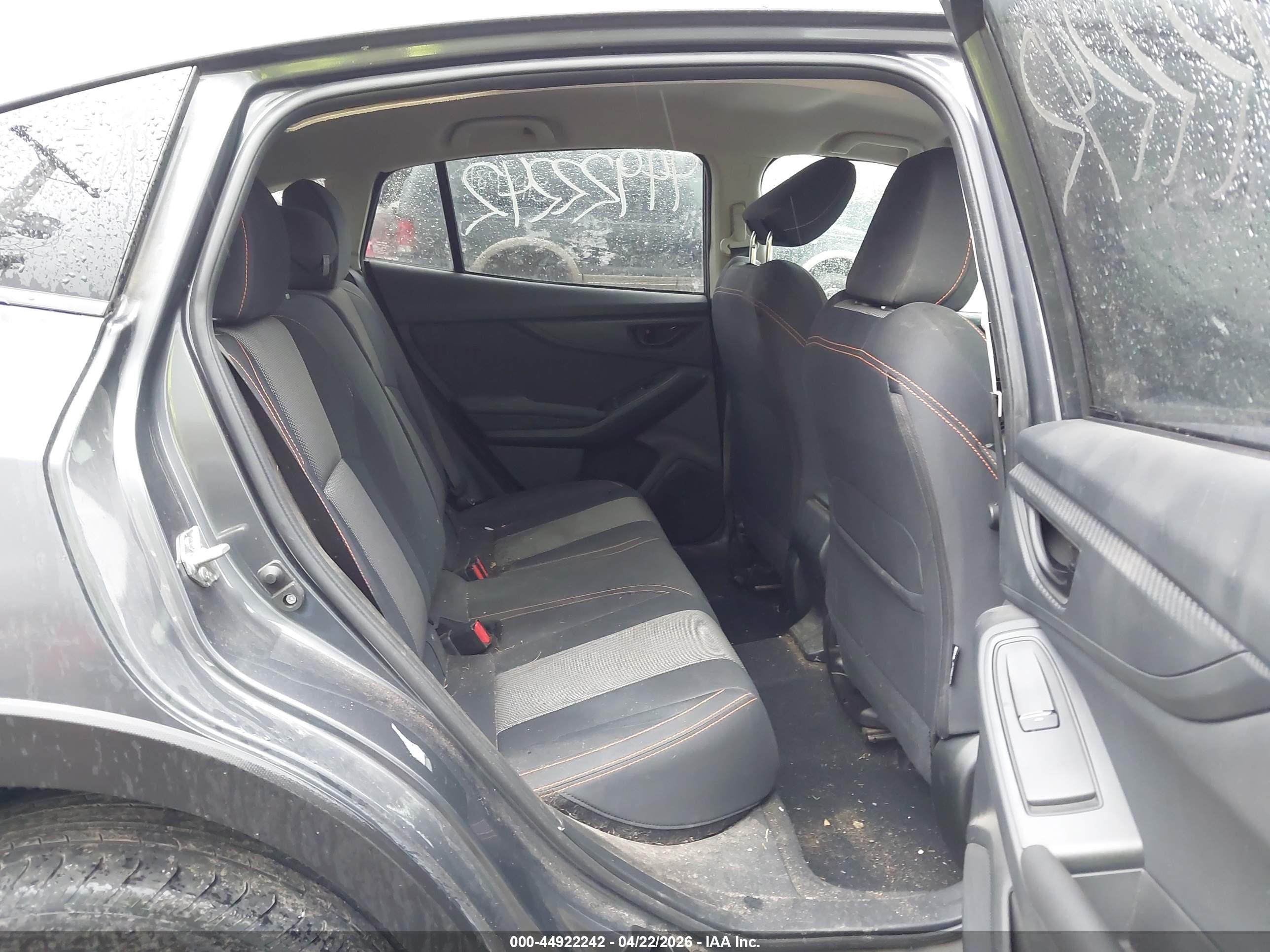 2022 Subaru Crosstrek Premium Gray vin: JF2GTACC2N9206507