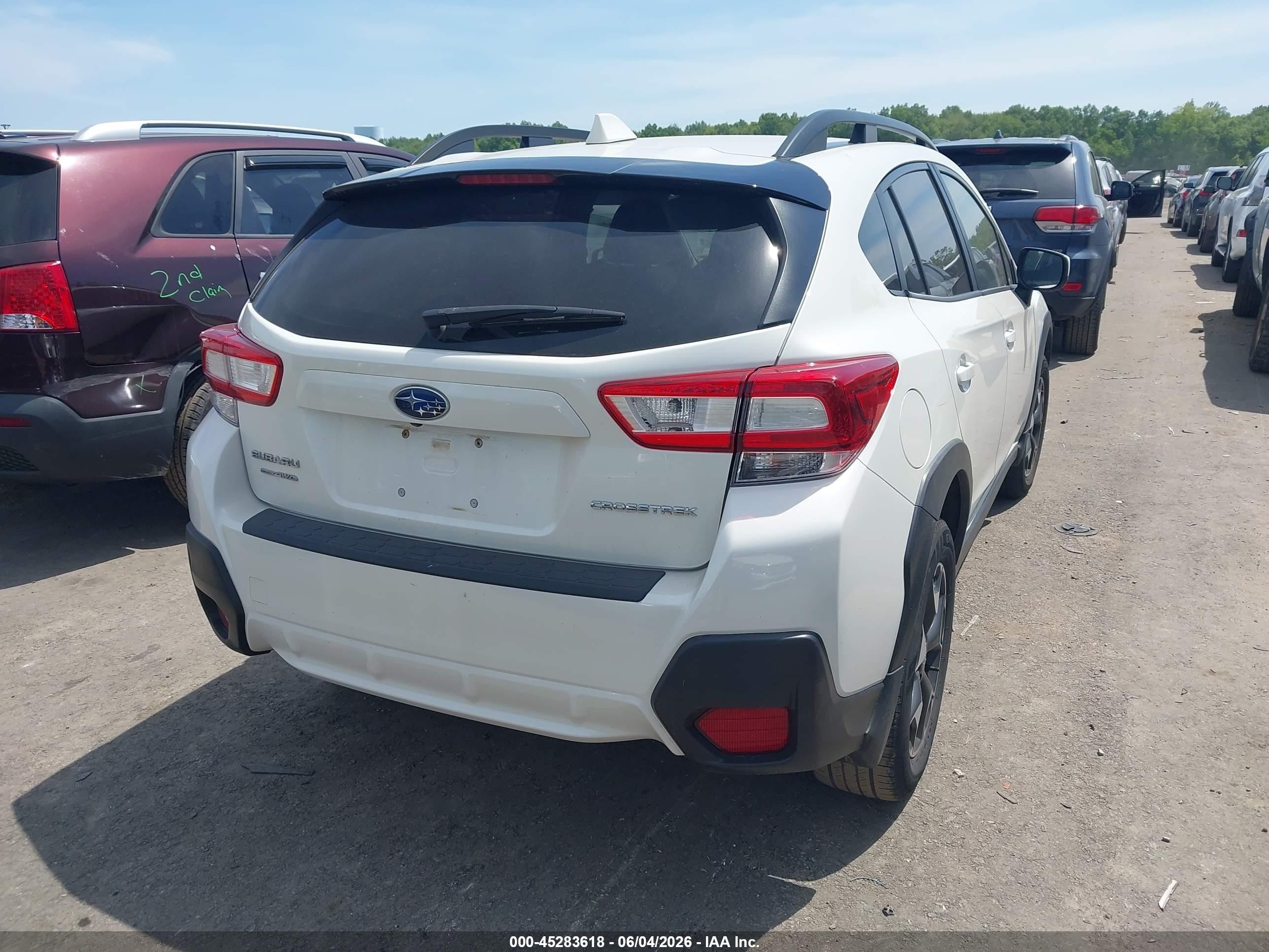 2019 Subaru Crosstrek 2.0i Premium White vin: JF2GTACC3KH204461