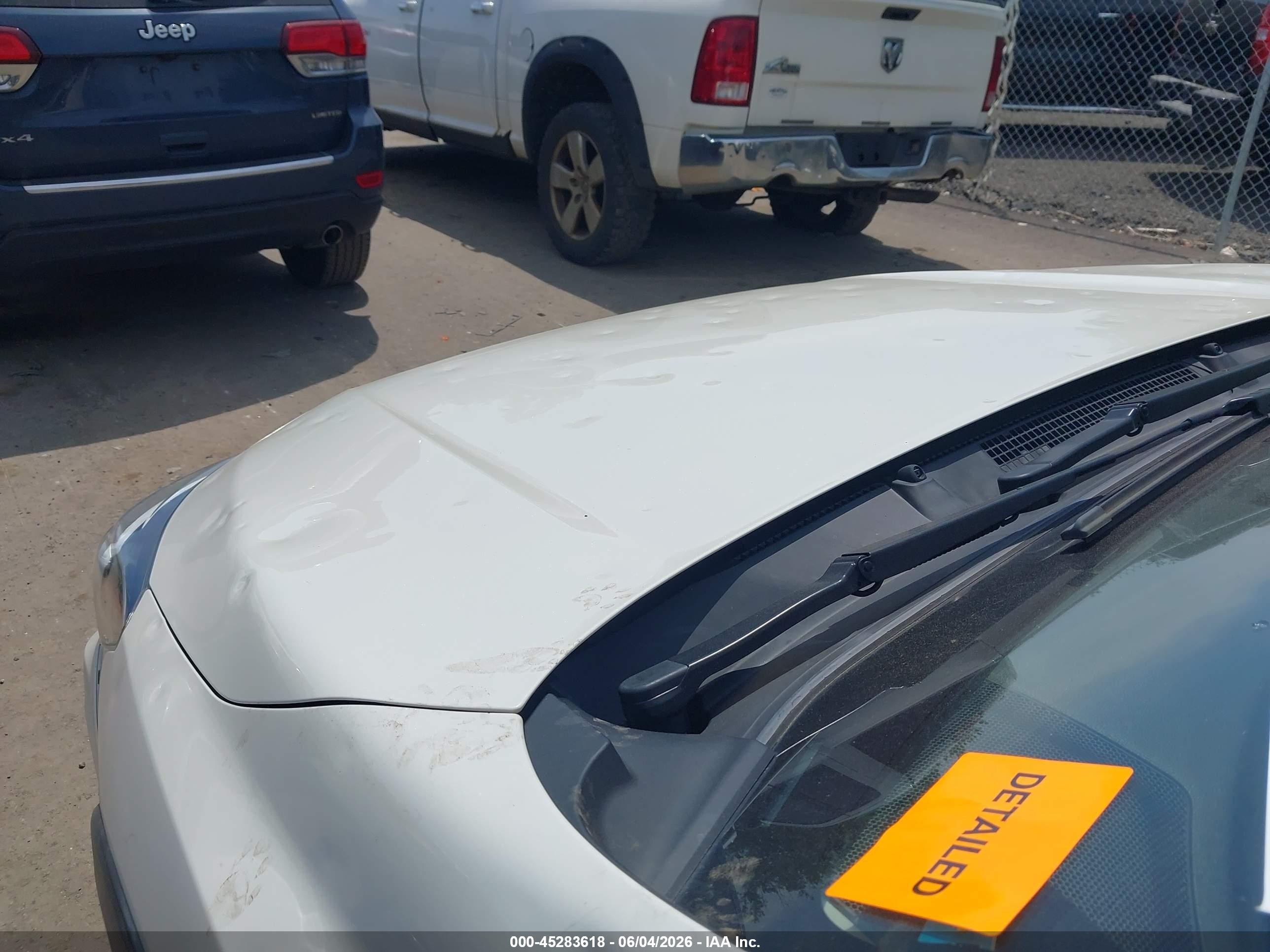 2019 Subaru Crosstrek 2.0i Premium White vin: JF2GTACC3KH204461