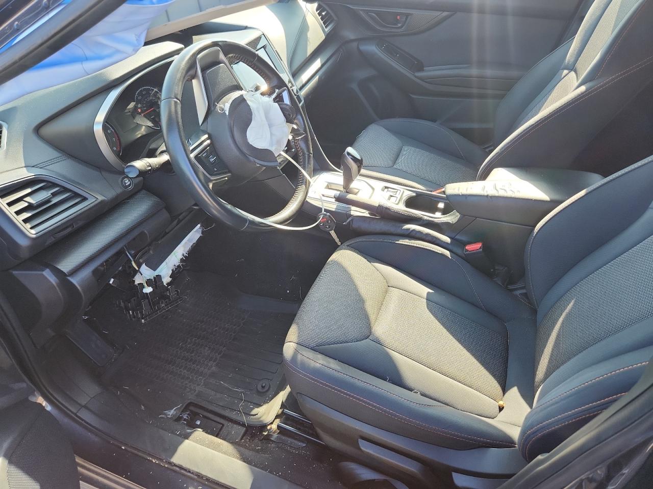 2019 Subaru Crosstrek Premium Gray vin: JF2GTACC3KH338449