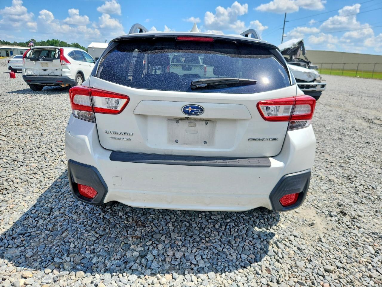 2019 Subaru Crosstrek Premium White vin: JF2GTACC5K8248171
