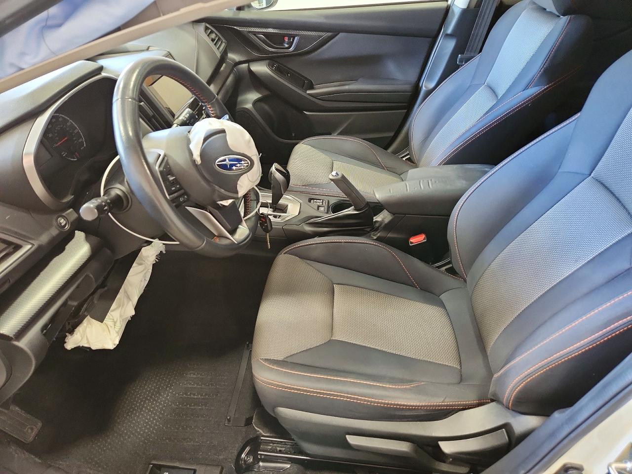2019 Subaru Crosstrek Premium White vin: JF2GTACC9KH264714
