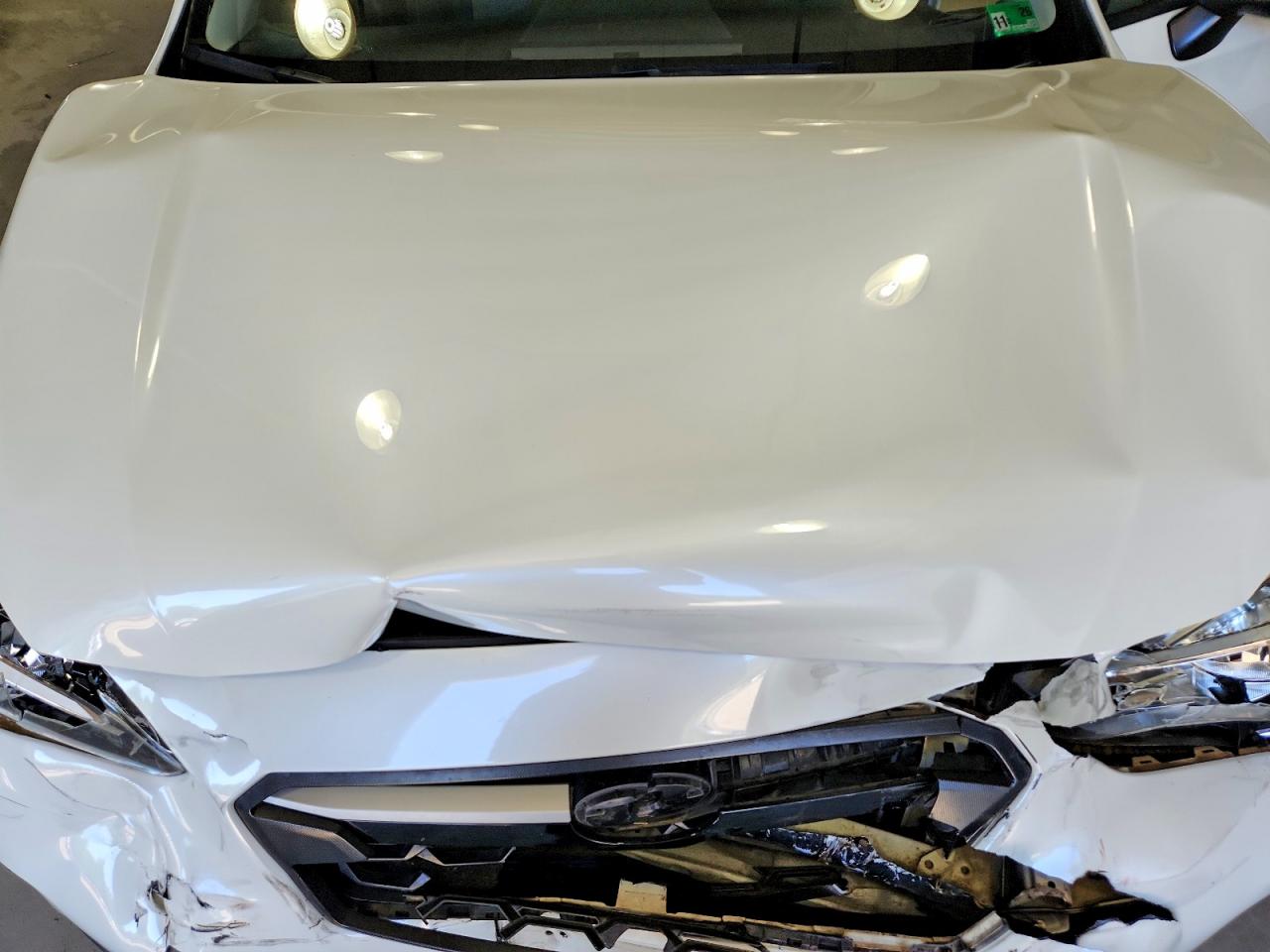 2019 Subaru Crosstrek Premium White vin: JF2GTACC9KH264714