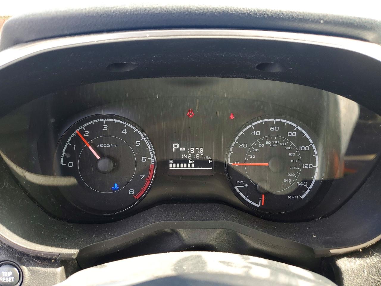 2019 Subaru Crosstrek Premium Silver vin: JF2GTACCXKH251602