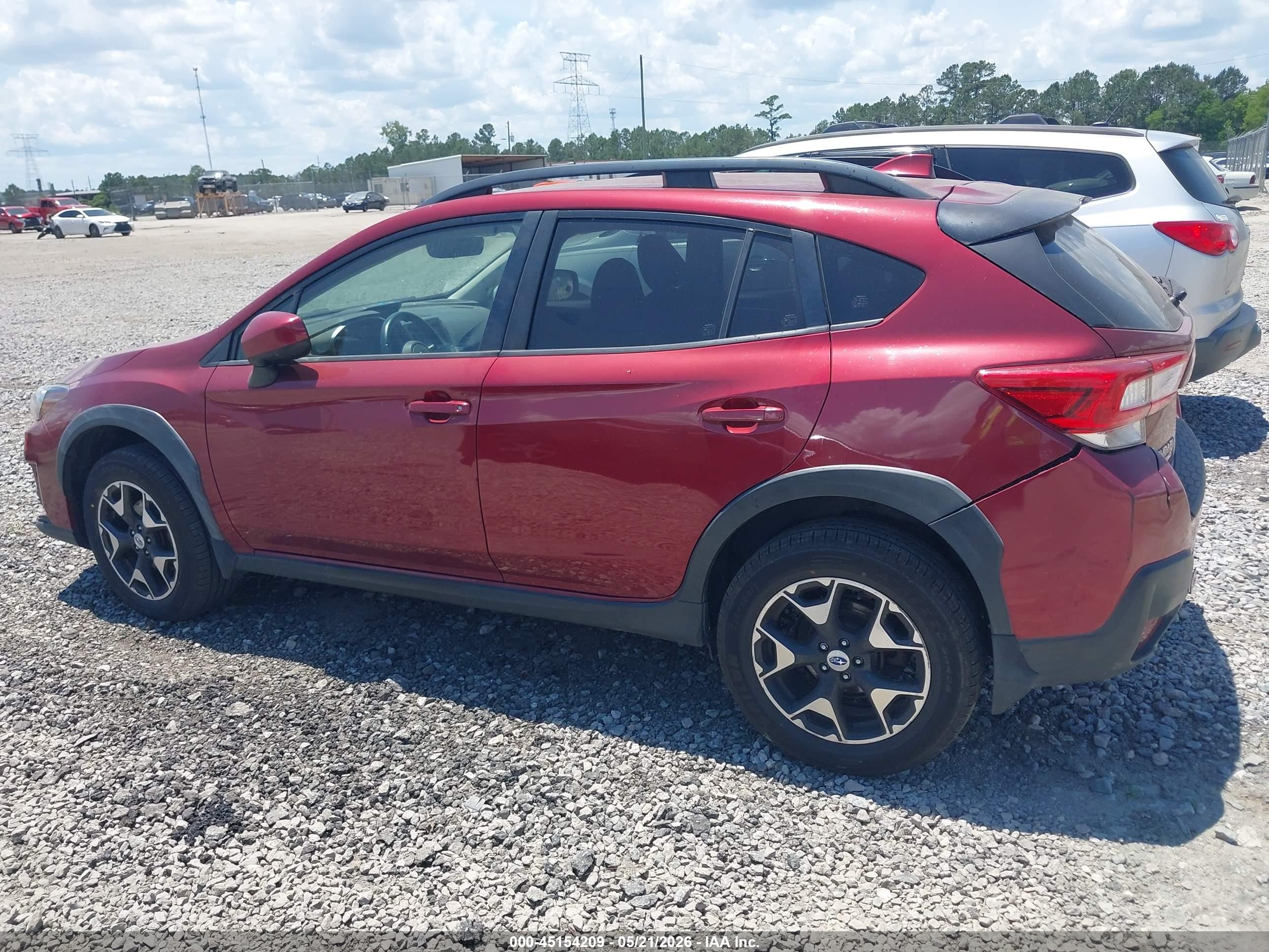 2018 Subaru Crosstrek 2.0i Premium Red vin: JF2GTADC2J8328301