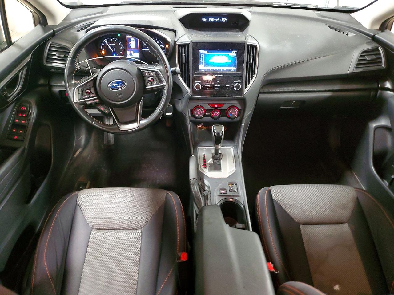 2018 Subaru Crosstrek Premium White vin: JF2GTADC3J8273499