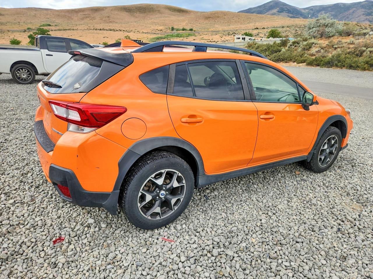 2018 Subaru Crosstrek Premium Orange vin: JF2GTADC4J8261829