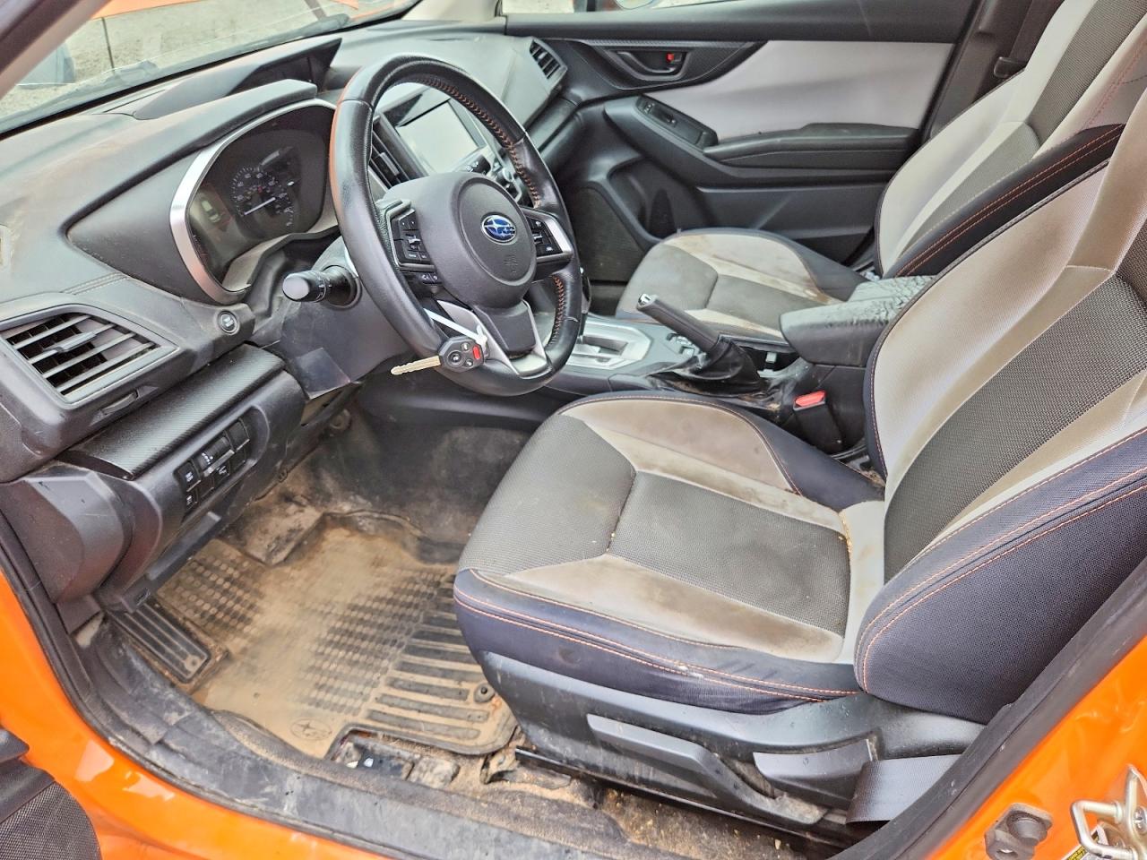 2018 Subaru Crosstrek Premium Orange vin: JF2GTADC4J8261829