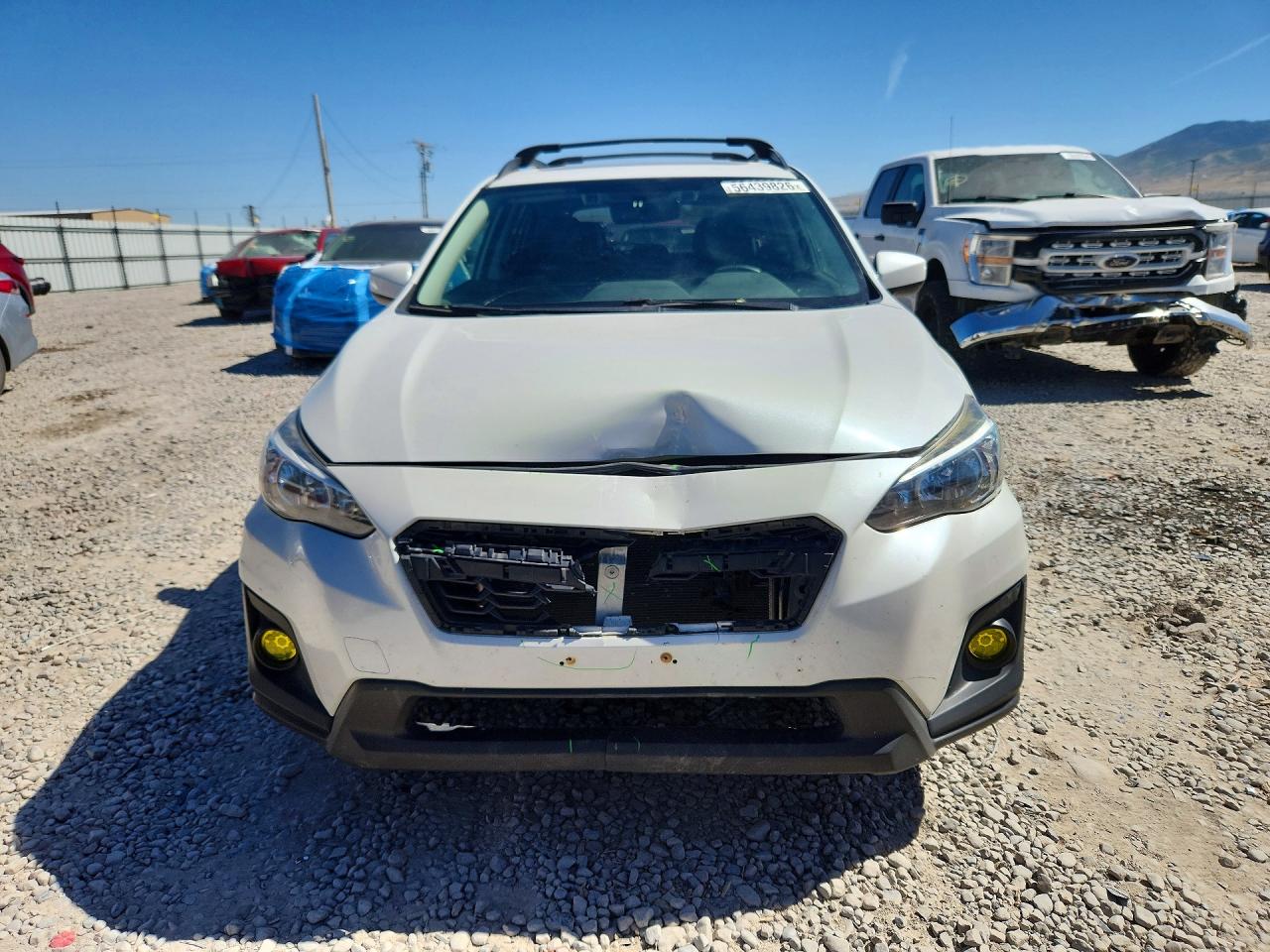 2018 Subaru Crosstrek Premium White vin: JF2GTADC7JH242241