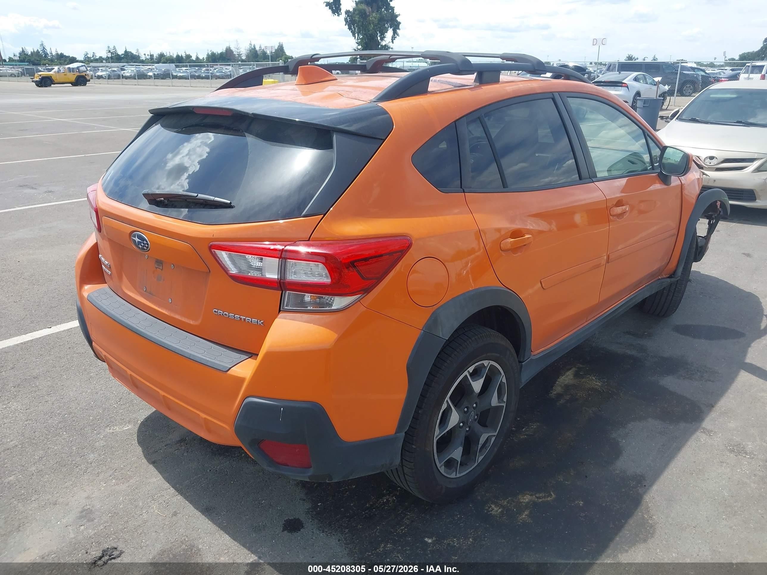 2019 Subaru Crosstrek 2.0i Premium Orange vin: JF2GTADC8KH257655