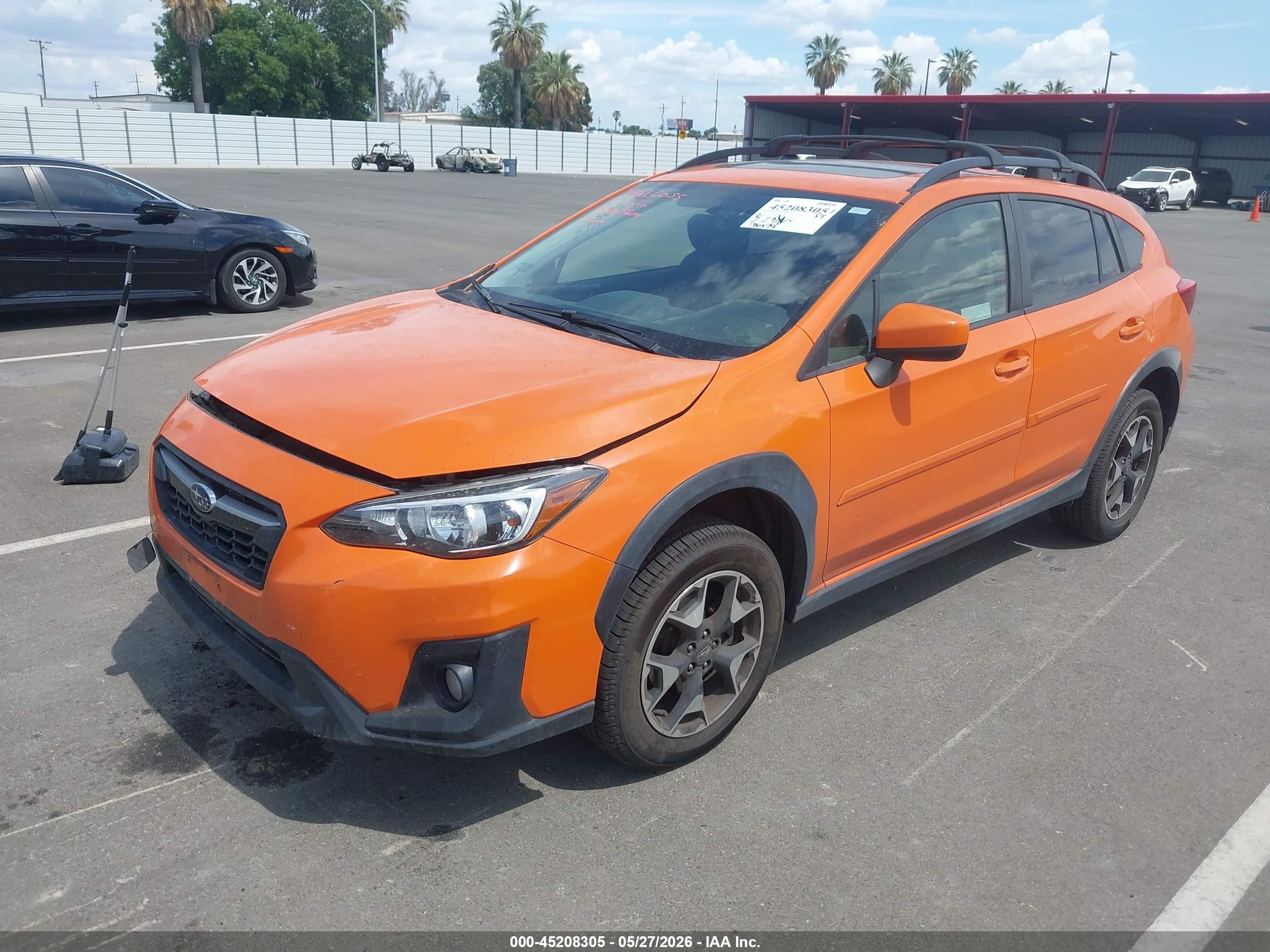 2019 Subaru Crosstrek 2.0i Premium Orange vin: JF2GTADC8KH257655