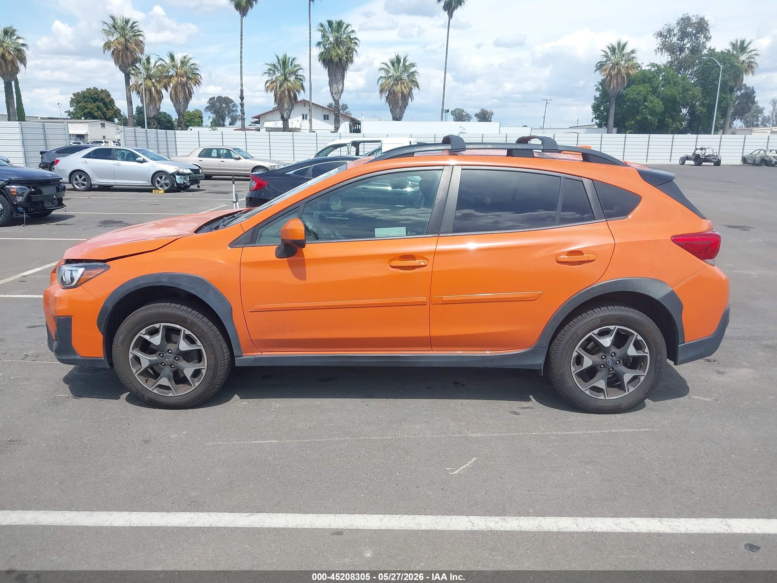 2019 Subaru Crosstrek 2.0i Premium Orange vin: JF2GTADC8KH257655