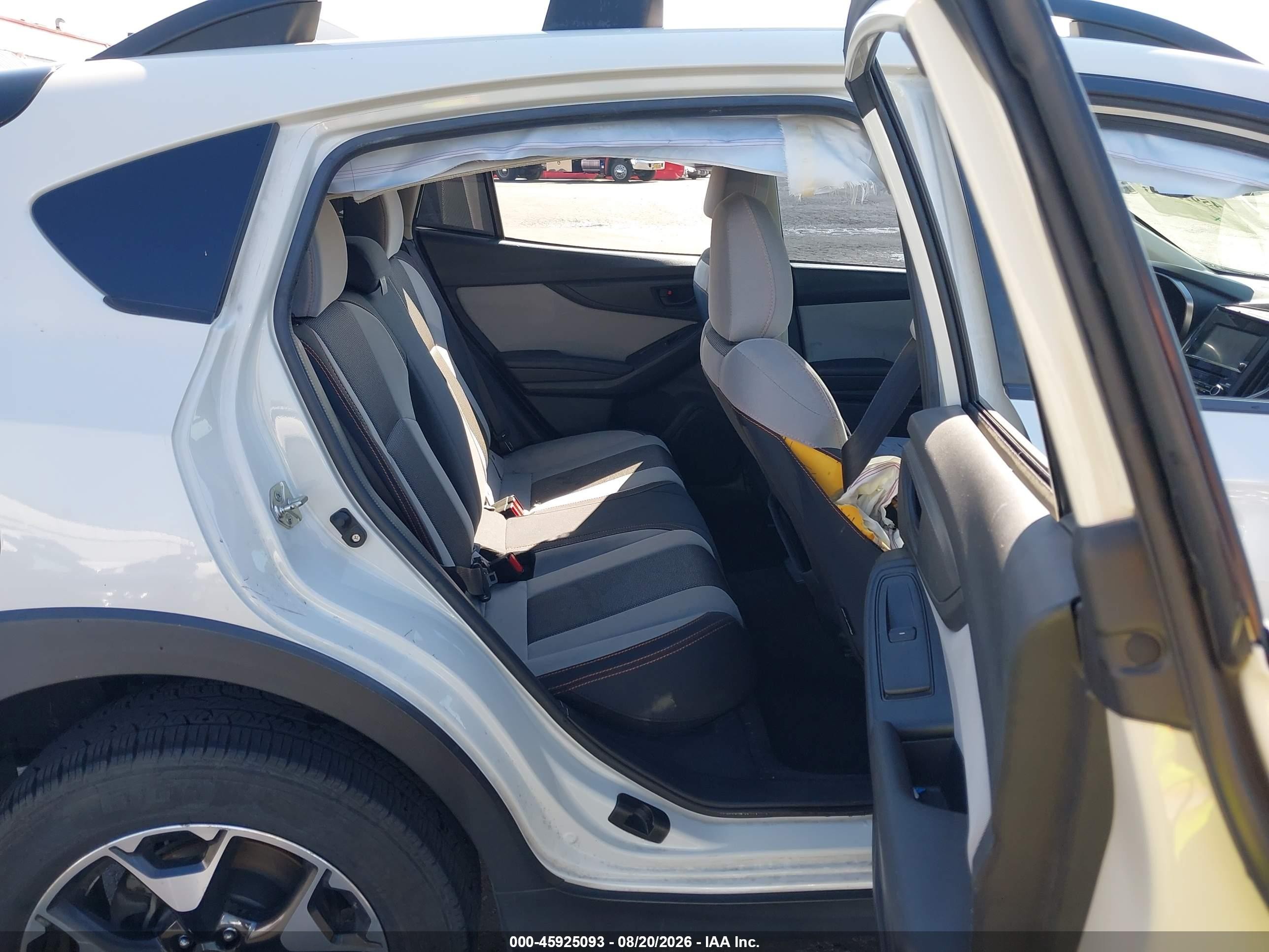 2019 Subaru Crosstrek 2.0i Premium Белый vin: JF2GTAEC2KH252109