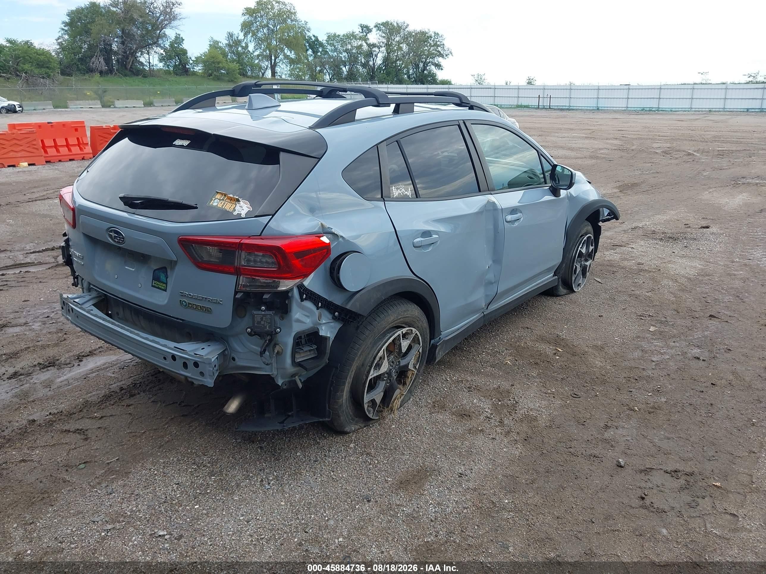 2020 Subaru Crosstrek Premium Light Blue vin: JF2GTAEC3L8223543