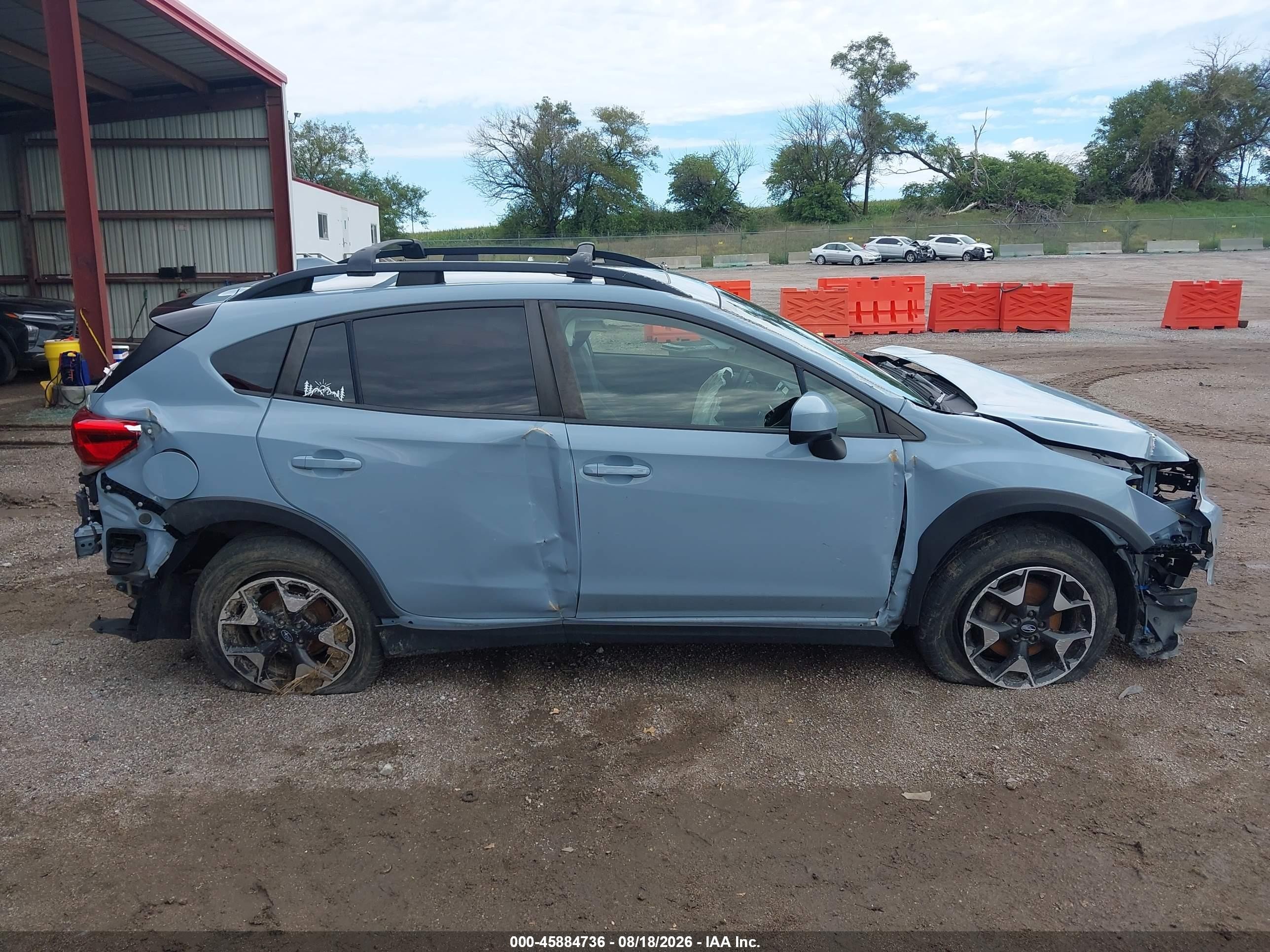 2020 Subaru Crosstrek Premium Light Blue vin: JF2GTAEC3L8223543