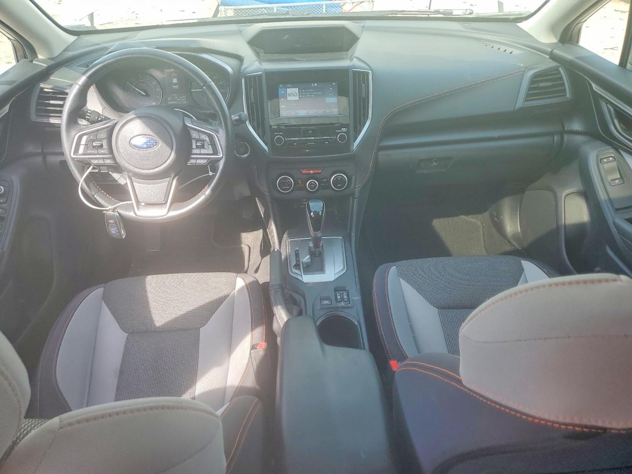 2021 Subaru Crosstrek Premium White vin: JF2GTAEC5M8298939