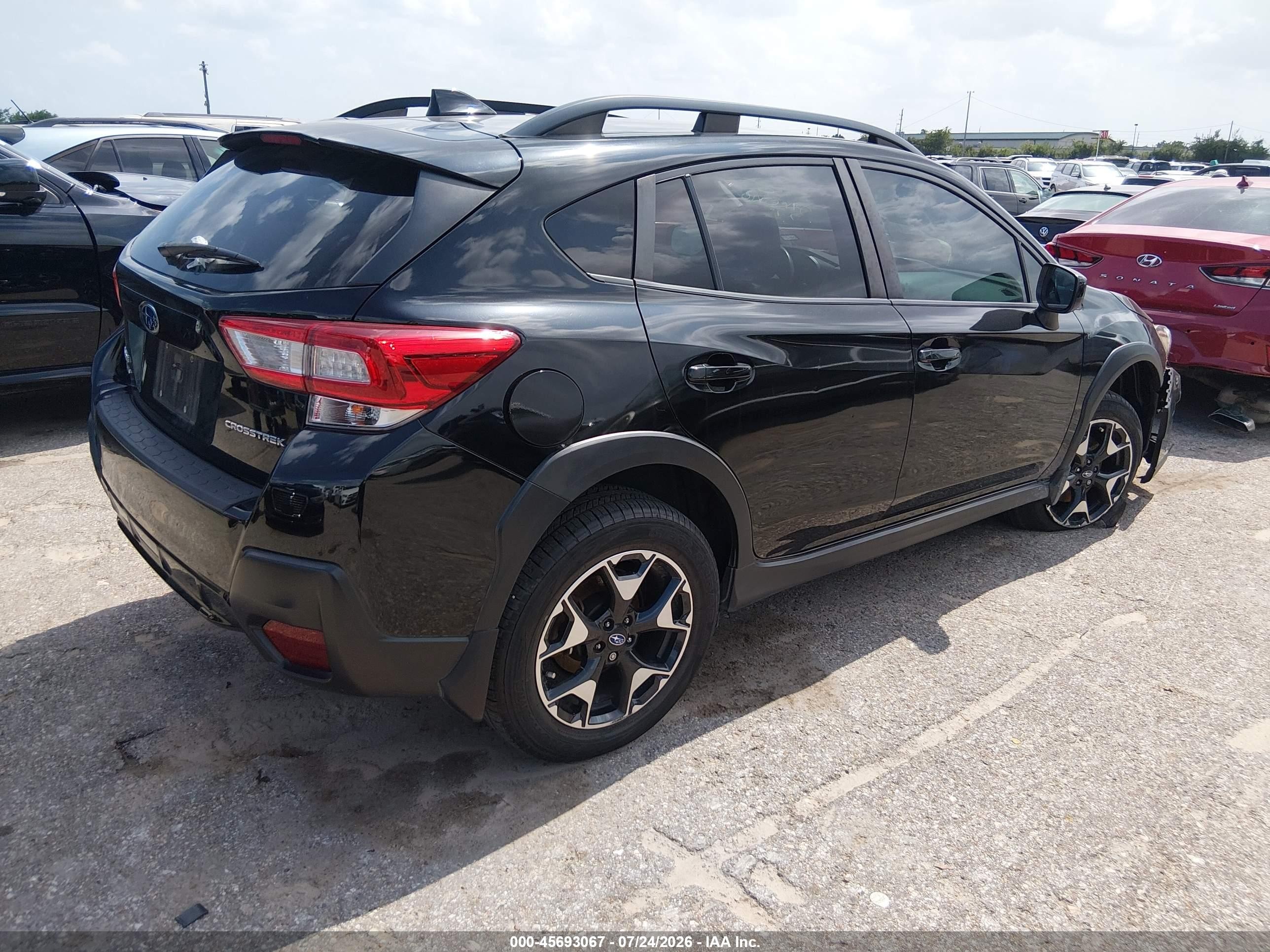 2019 Subaru Crosstrek 2.0i Premium Black vin: JF2GTAEC6K8327698