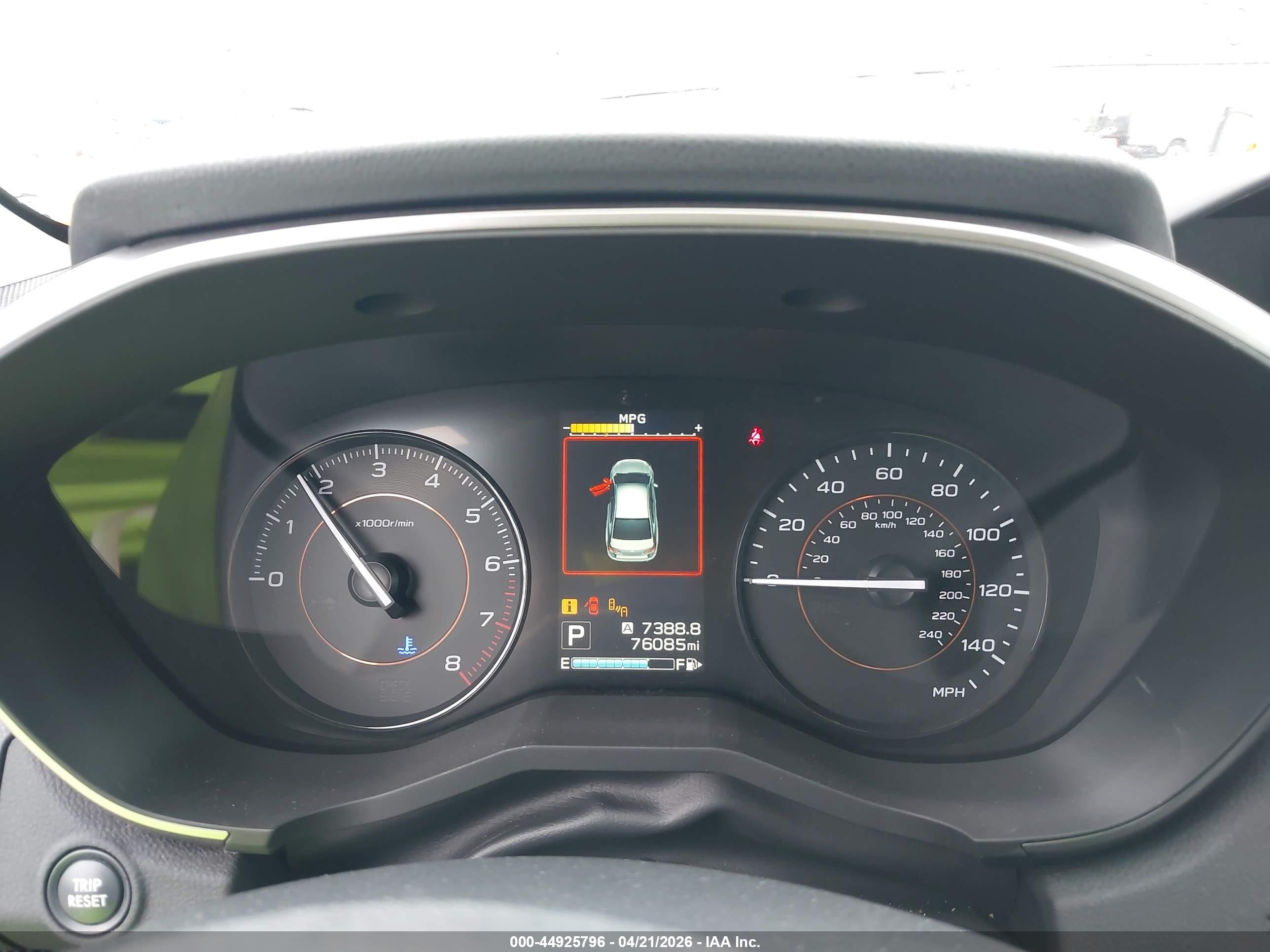 2019 Subaru Crosstrek 2.0i Premium Gray vin: JF2GTAEC6KH370681