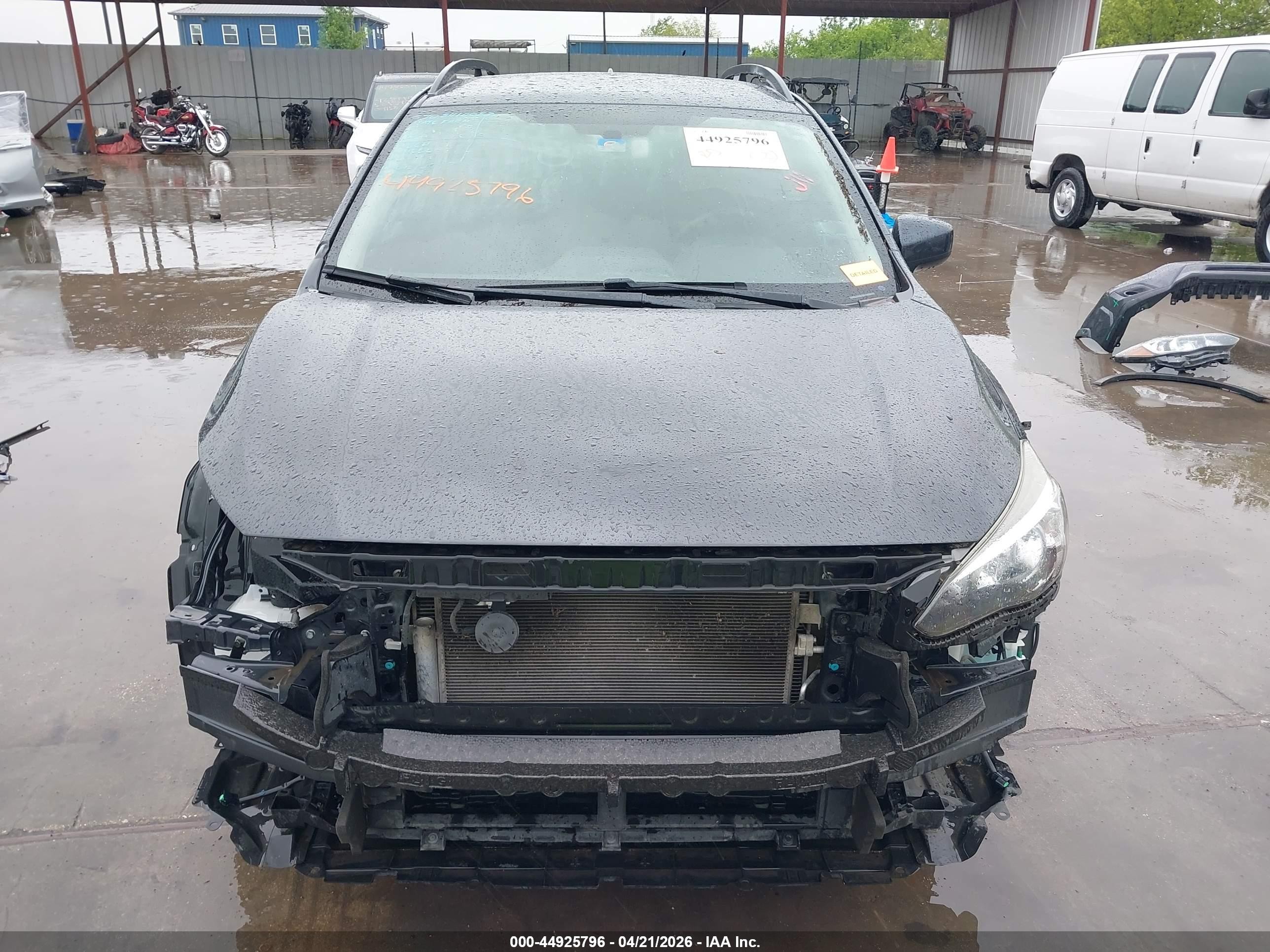 2019 Subaru Crosstrek 2.0i Premium Gray vin: JF2GTAEC6KH370681