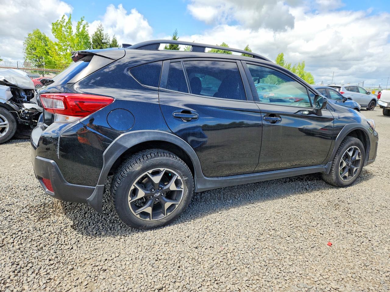2020 Subaru Crosstrek Premium Black vin: JF2GTAEC6L8224072