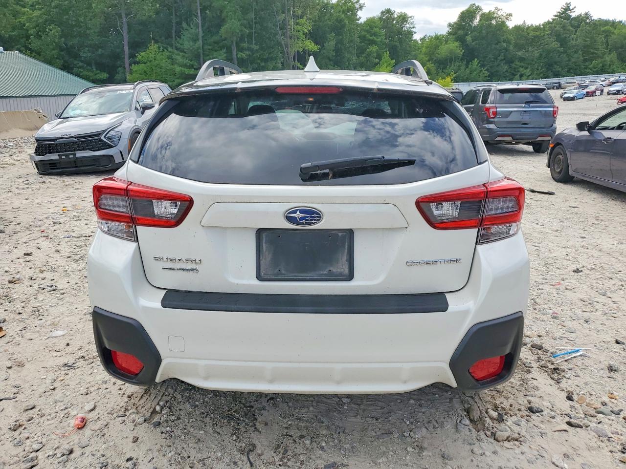 2023 Subaru Crosstrek Premium White vin: JF2GTAEC8P8331095
