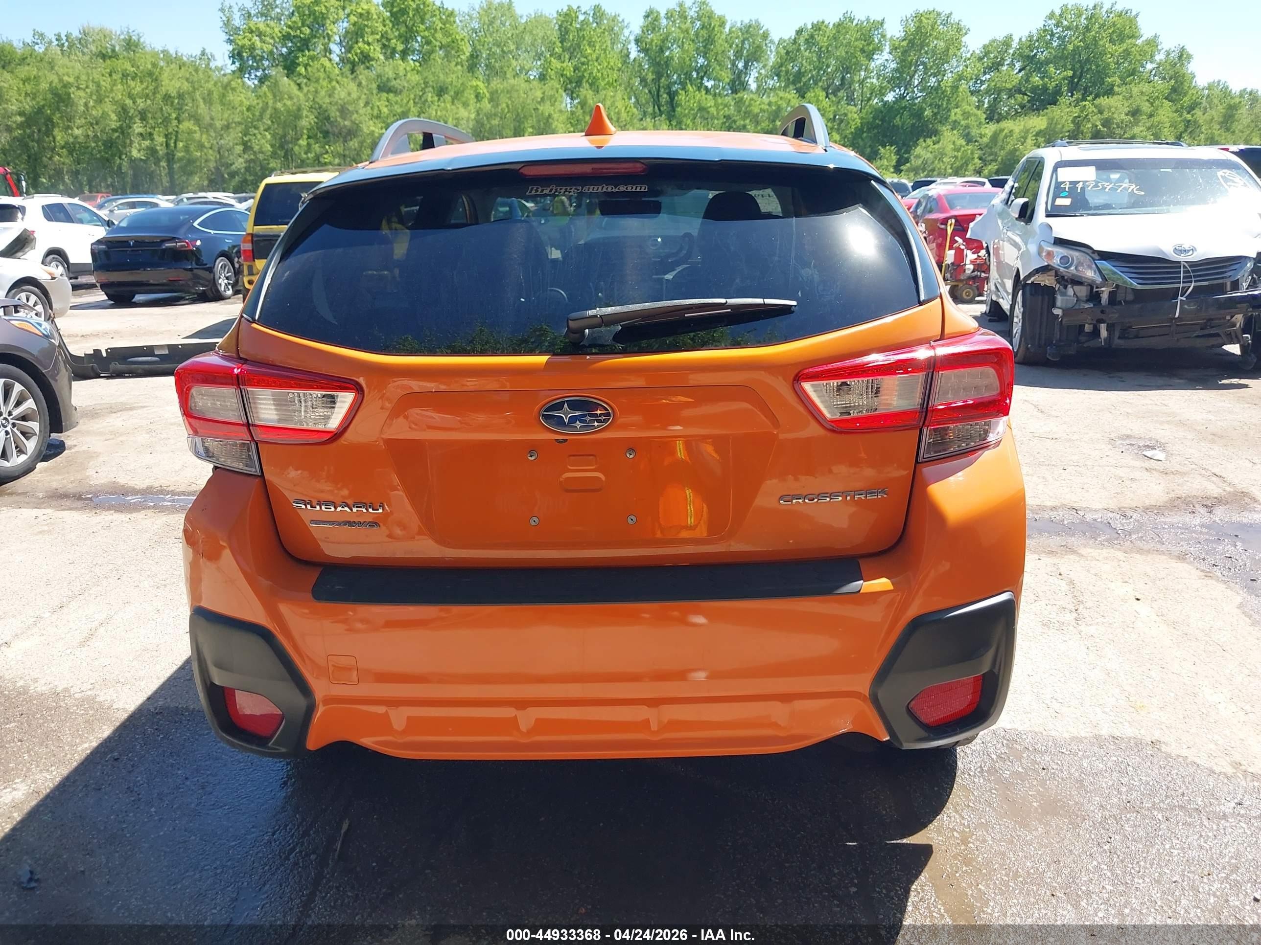 2018 Subaru Crosstrek 2.0i Limited Оранжевый vin: JF2GTAJC0J8278664
