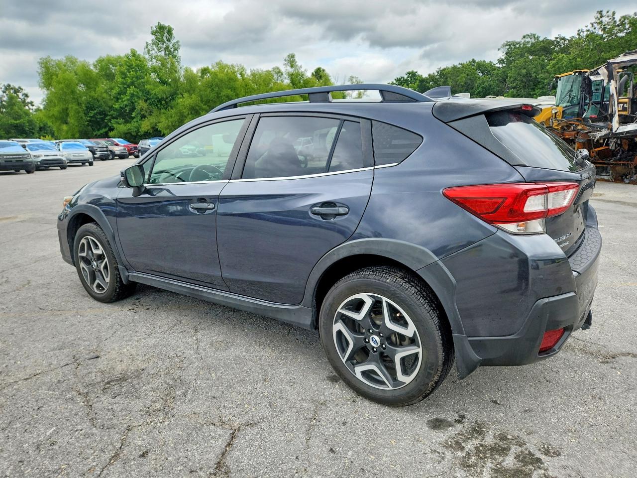 2018 Subaru Crosstrek Limited Gray vin: JF2GTAJC7JH255625