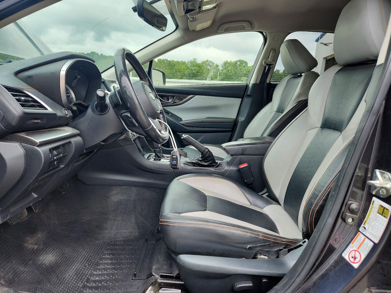 2018 Subaru Crosstrek Limited Gray vin: JF2GTAJC7JH255625