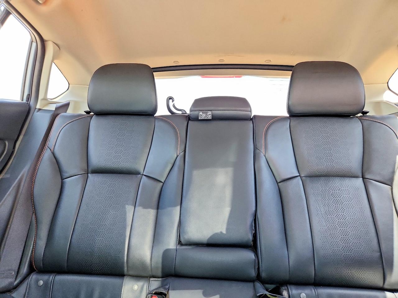 2018 Subaru Crosstrek Limited Blue vin: JF2GTAJC8J8206725