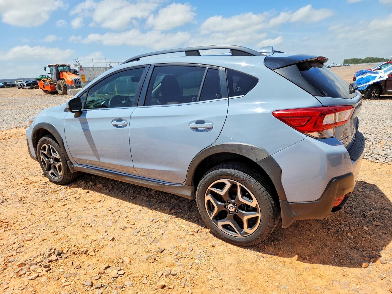 2018 Subaru Crosstrek Limited Blue vin: JF2GTAJC8J8206725