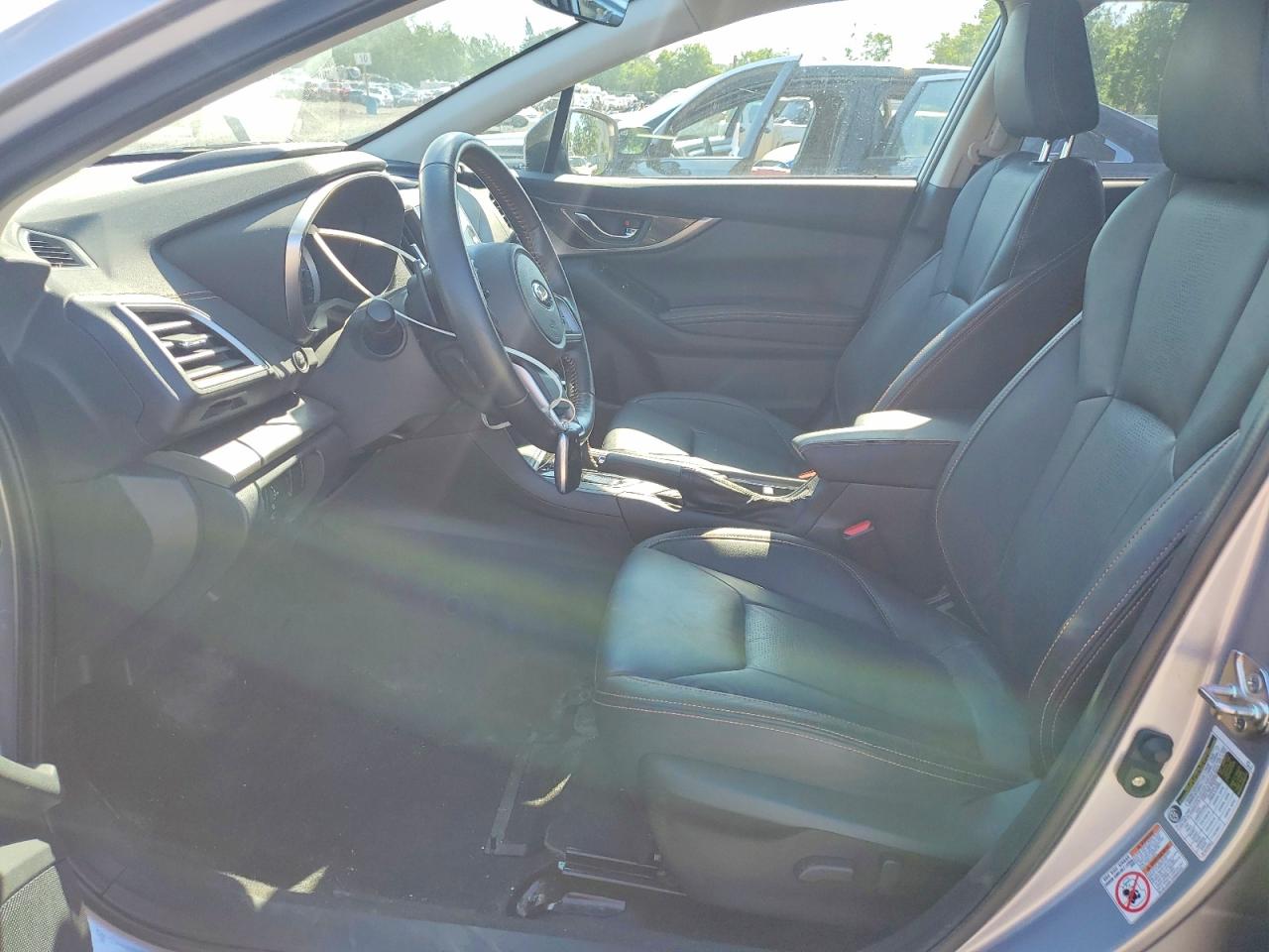 2018 Subaru Crosstrek Limited Gray vin: JF2GTALC5J8350083