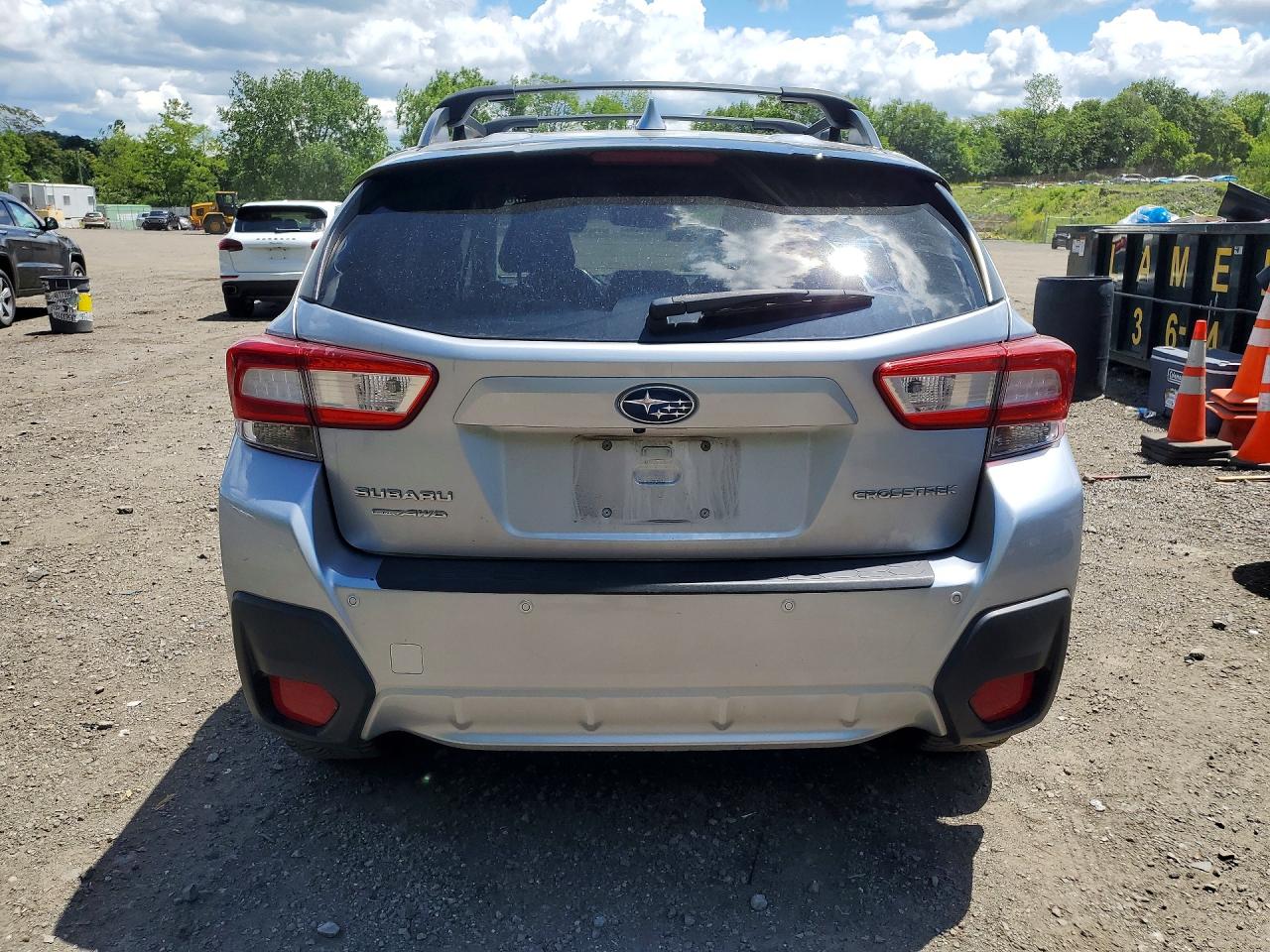 2019 Subaru Crosstrek Limited Silver vin: JF2GTAMC0KH316150
