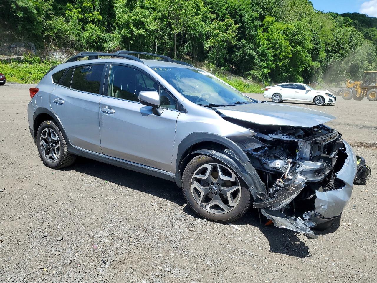 2019 Subaru Crosstrek Limited Silver vin: JF2GTAMC0KH316150