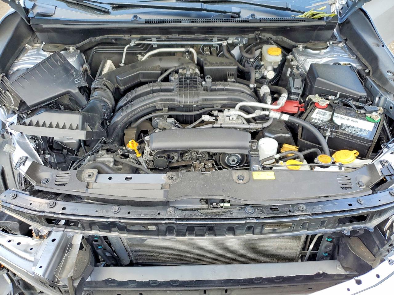2019 Subaru Crosstrek Limited Silver vin: JF2GTAMC0KH316150