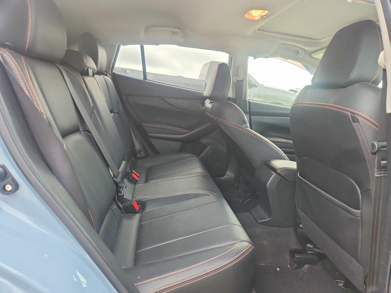 2018 Subaru Crosstrek Limited Gray vin: JF2GTAMC3J8246545