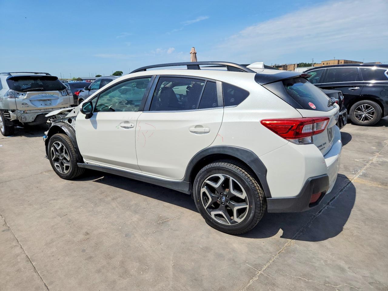 2019 Subaru Crosstrek Limited White vin: JF2GTAMC3K8269258