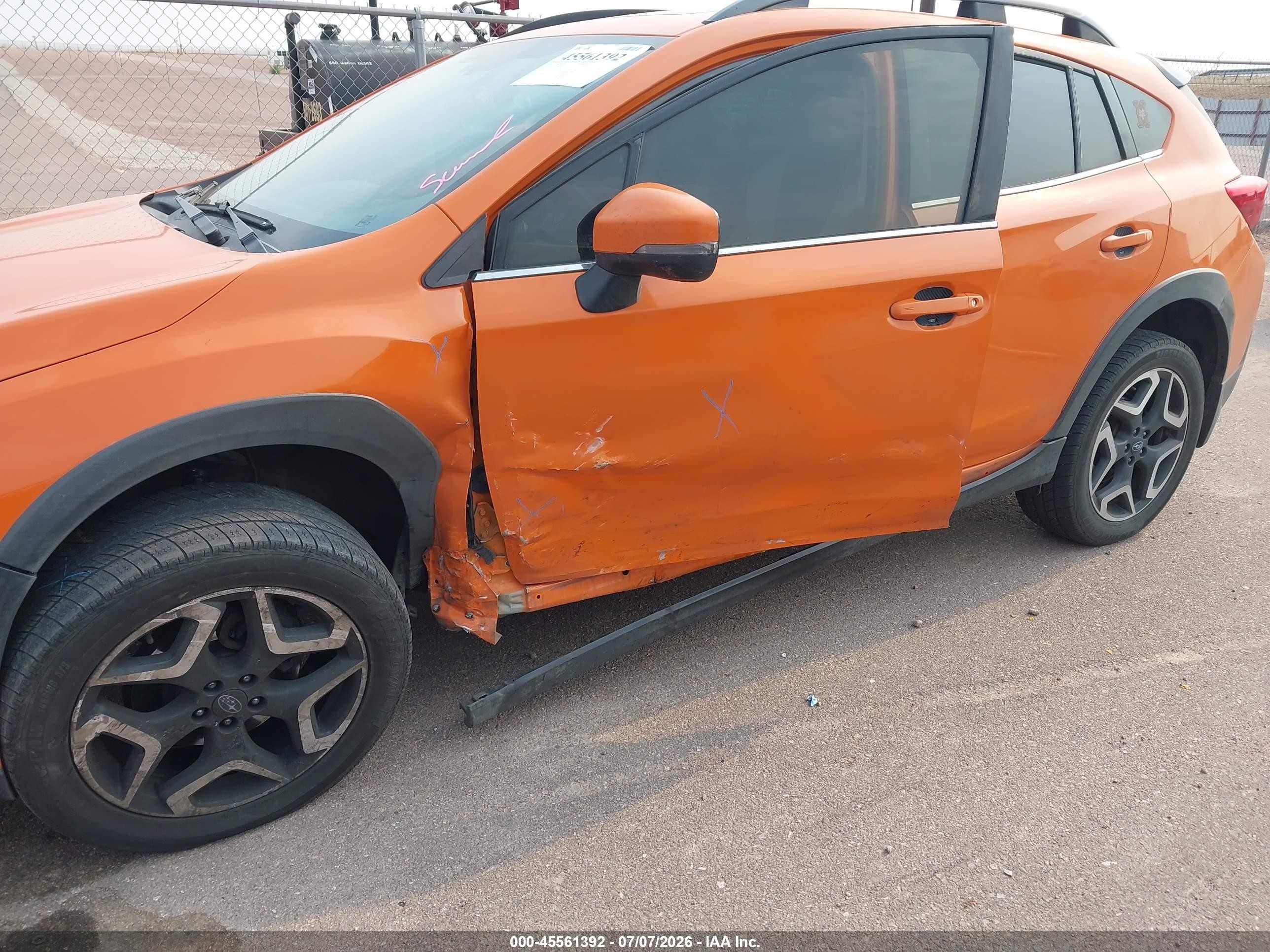 2018 Subaru Crosstrek 2.0i Limited Orange vin: JF2GTAMC4JH205695