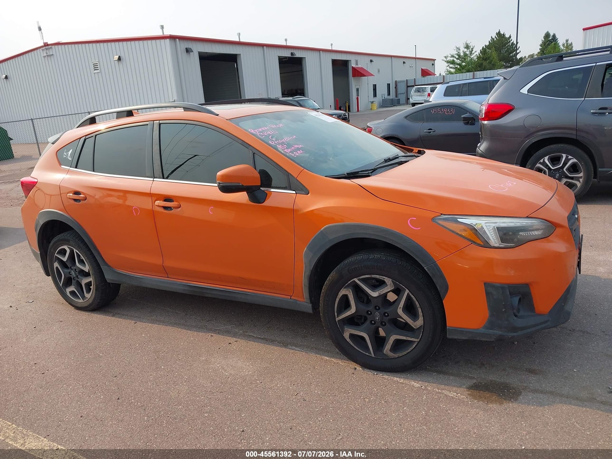 2018 Subaru Crosstrek 2.0i Limited Orange vin: JF2GTAMC4JH205695