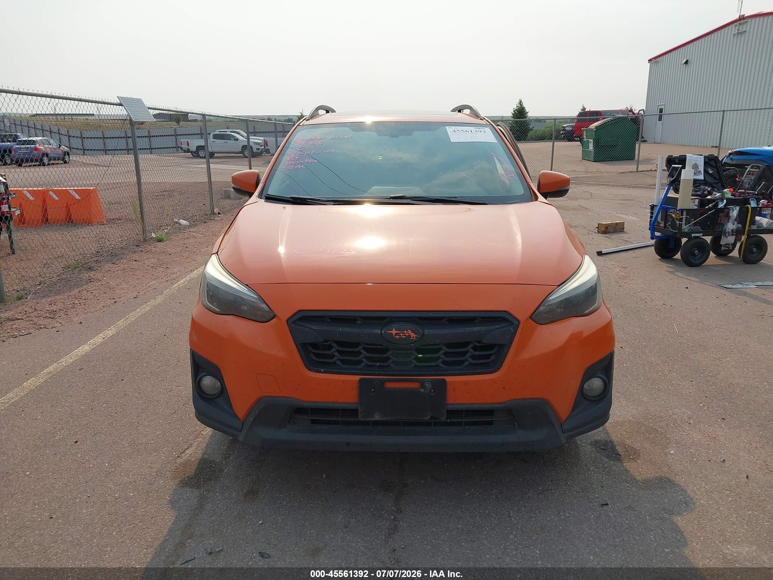 2018 Subaru Crosstrek 2.0i Limited Orange vin: JF2GTAMC4JH205695