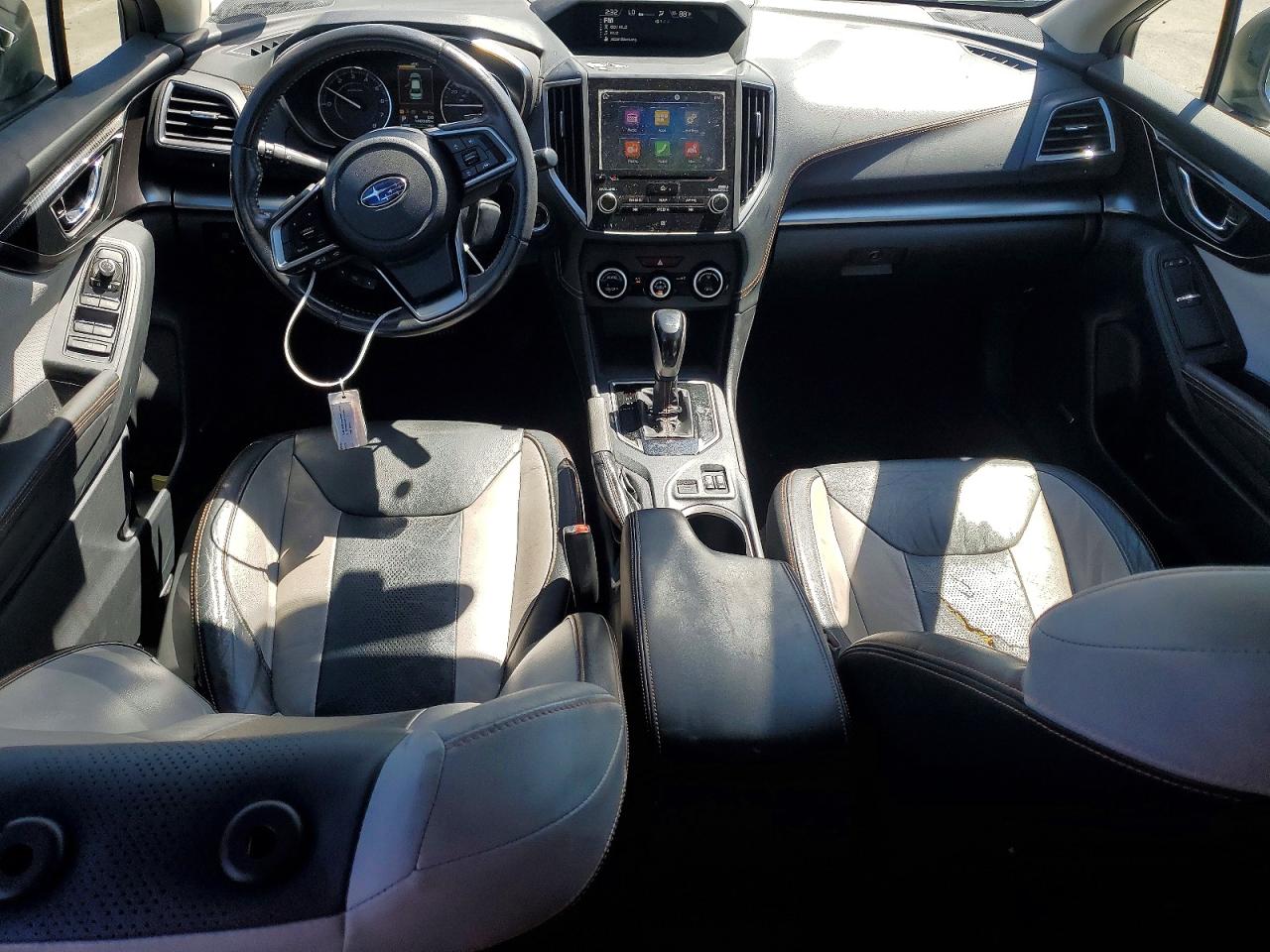 2018 Subaru Crosstrek Limited White vin: JF2GTAMC4JH225364