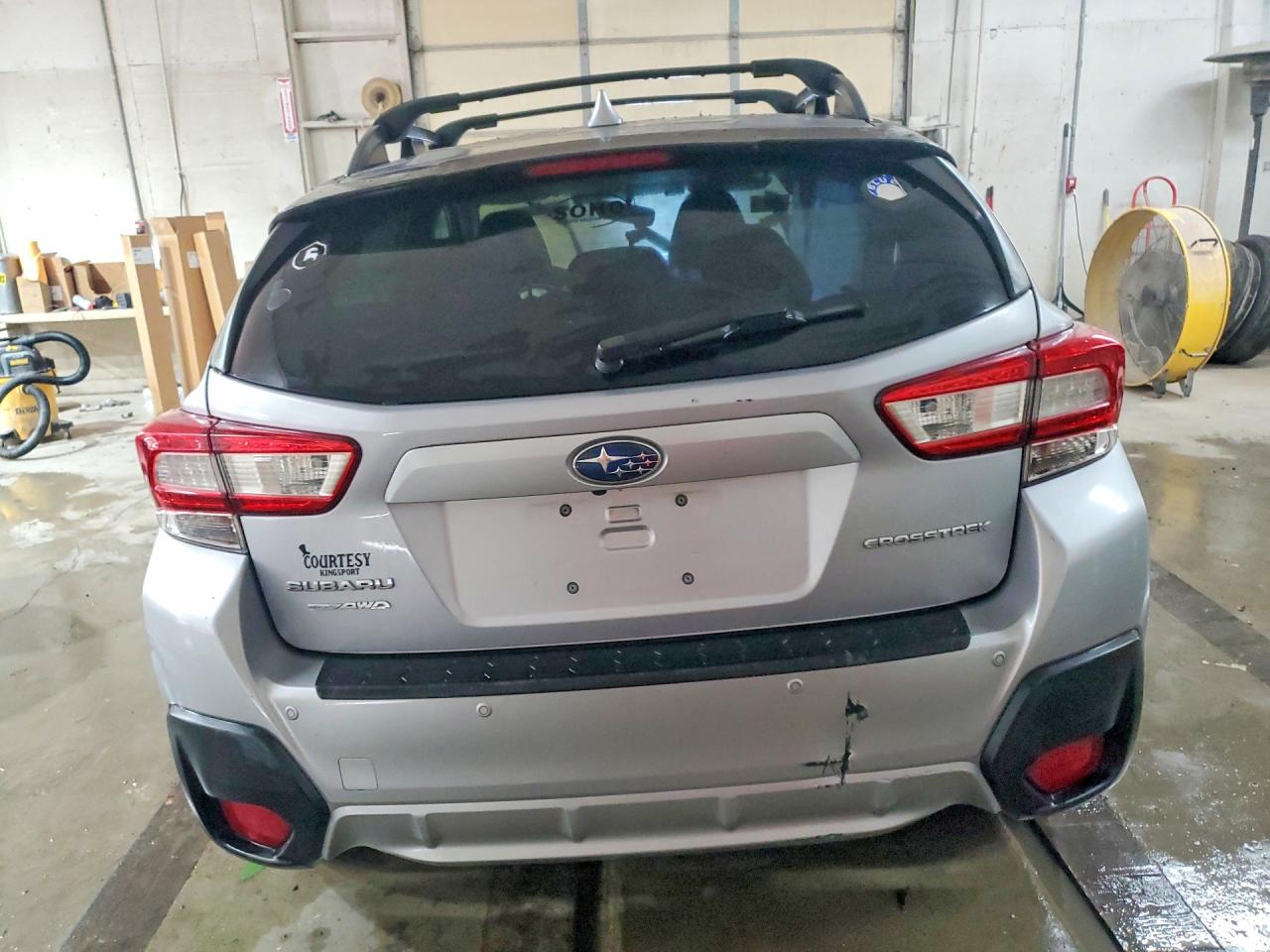 2019 Subaru Crosstrek Limited Silver vin: JF2GTAMC4K8258494