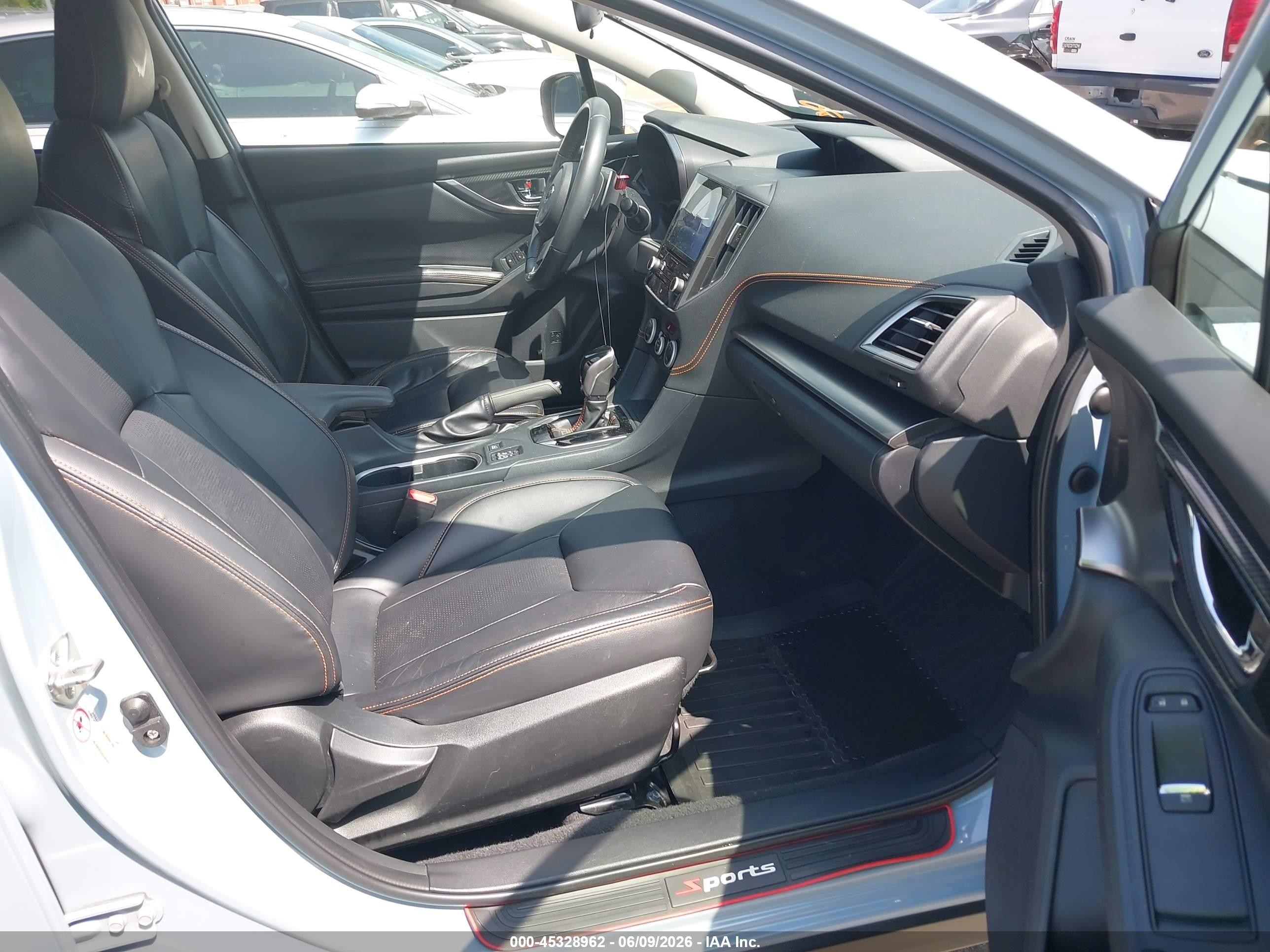 2019 Subaru Crosstrek 2.0i Limited Light Blue vin: JF2GTAMC9K8238709
