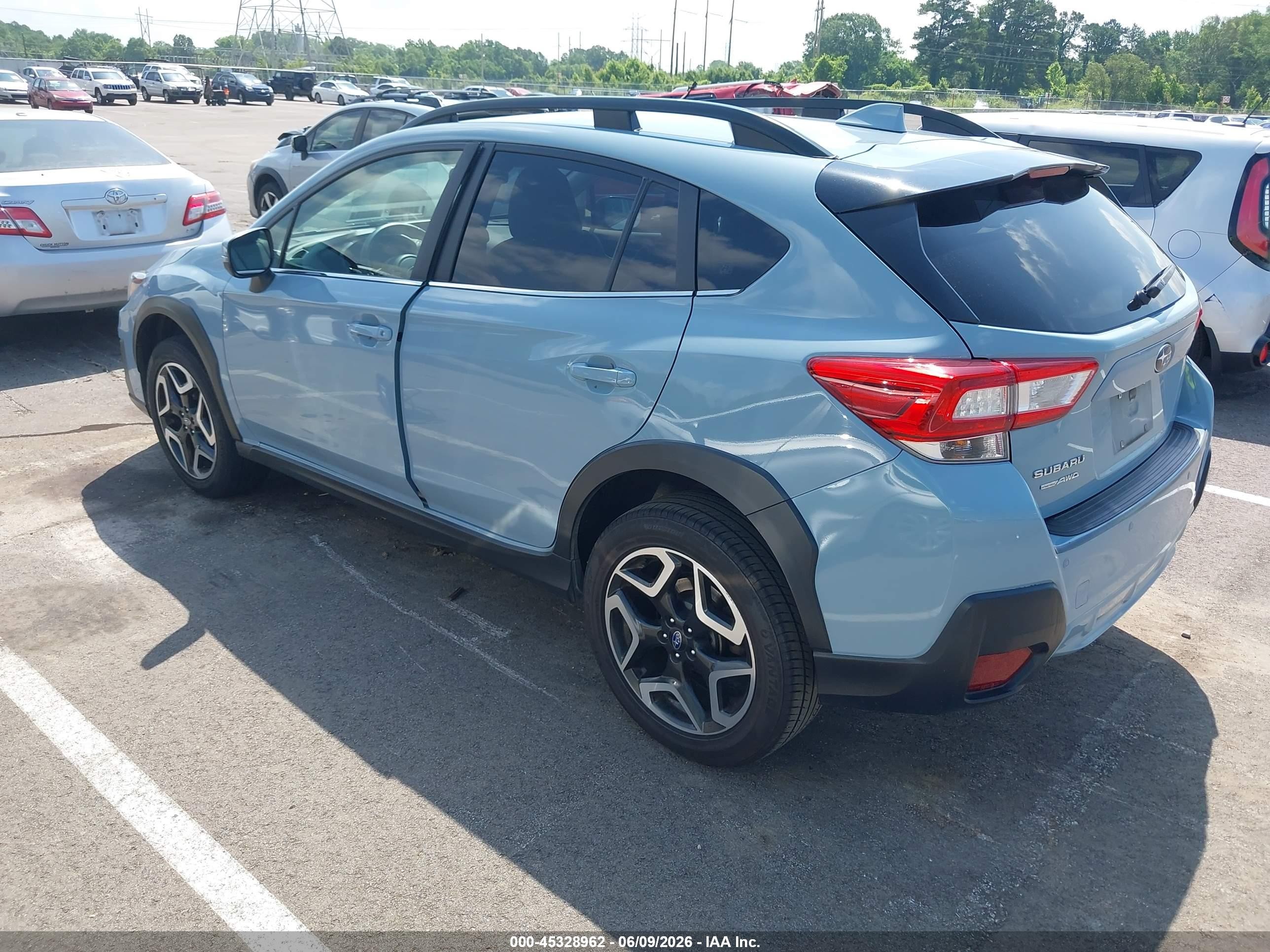 2019 Subaru Crosstrek 2.0i Limited Light Blue vin: JF2GTAMC9K8238709