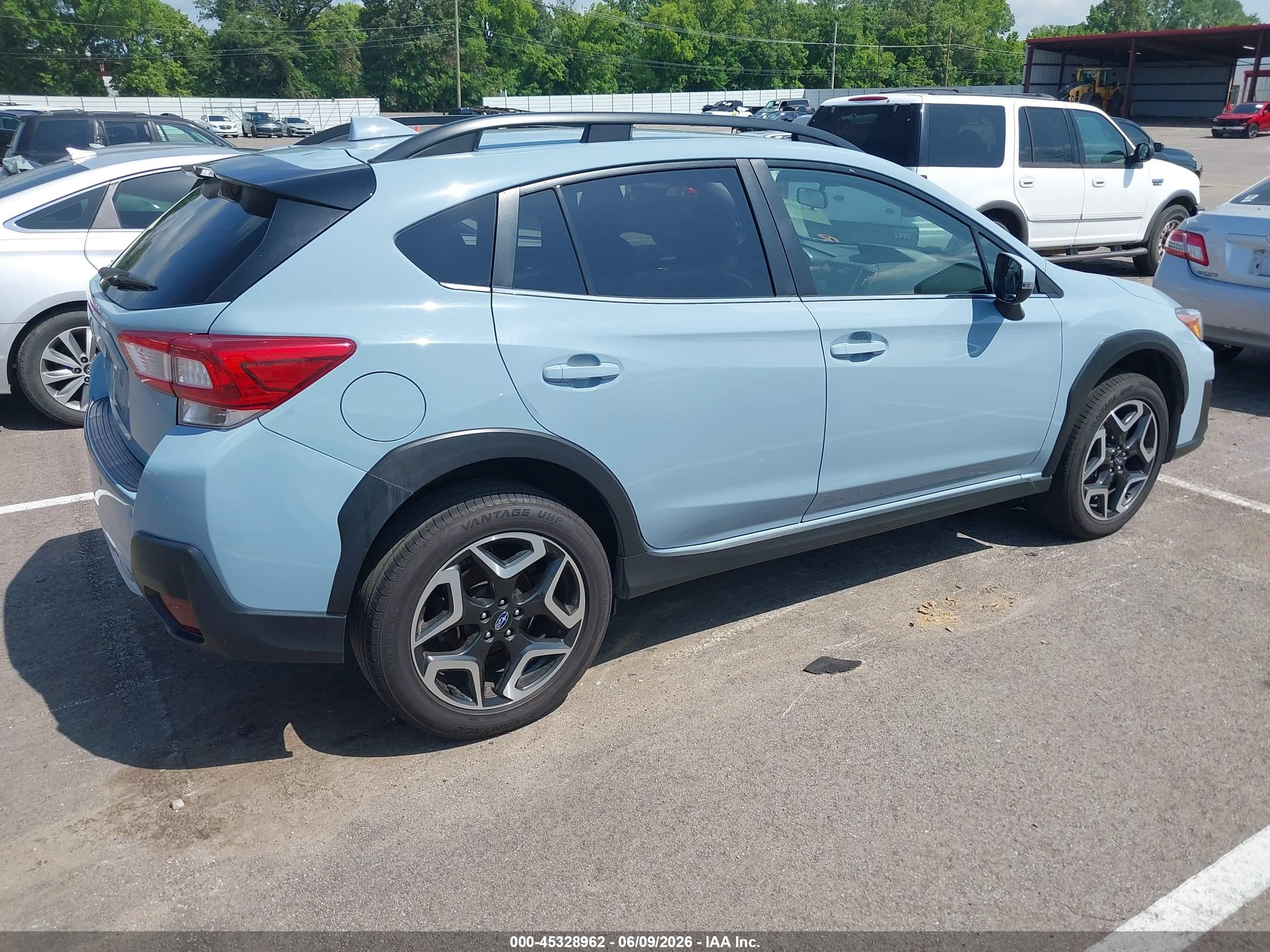 2019 Subaru Crosstrek 2.0i Limited Light Blue vin: JF2GTAMC9K8238709
