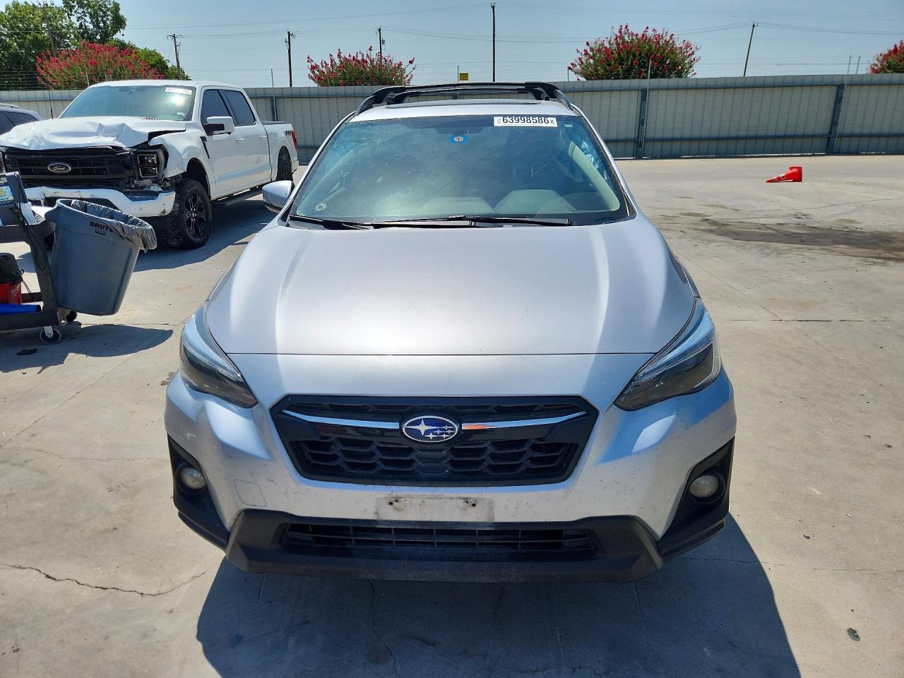 2019 Subaru Crosstrek Limited Silver vin: JF2GTANCXK8363863