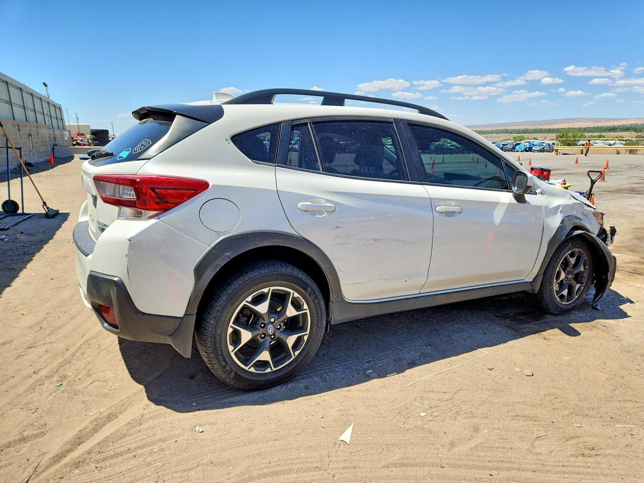 2020 Subaru Crosstrek Premium White vin: JF2GTAPC0L8225506