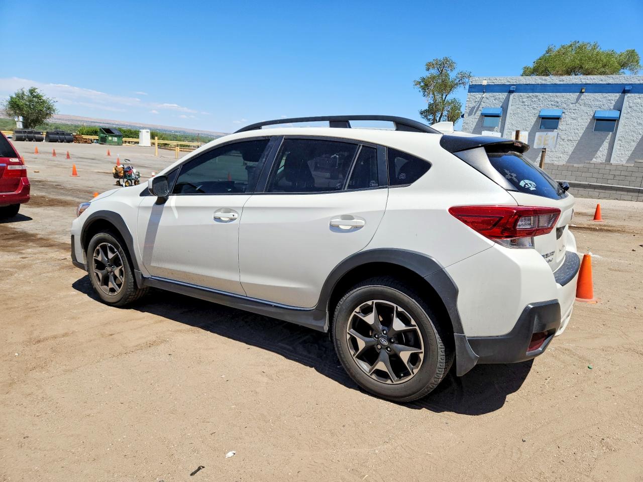 2020 Subaru Crosstrek Premium White vin: JF2GTAPC0L8225506